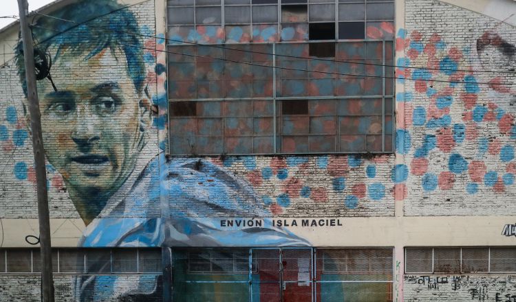 Vista de un mural de Lionel Messi en Buenos Aires. Foto:EFE