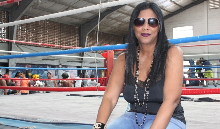 Rouss Laguna, promotora de boxeo. Foto: Cortesía