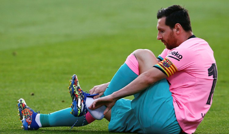 Messi anotó dos goles en el amistoso con el Girona. Foto:EFE