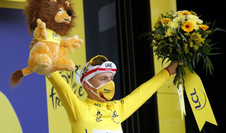 Tadej Pogacar es el nuevo líder del Tour de Francia. Foto:EFE