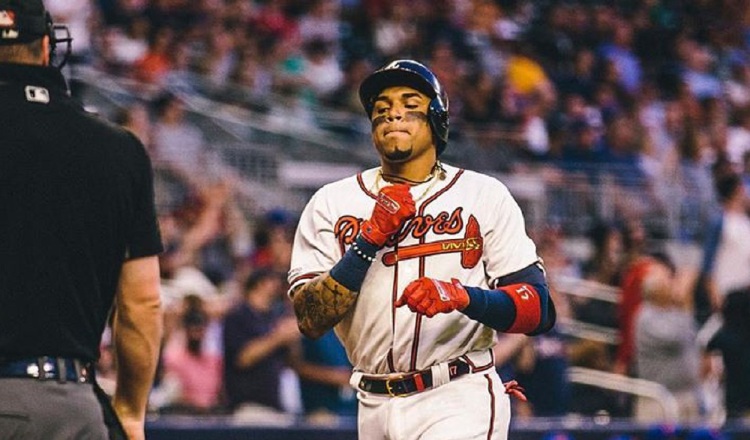 El panameño Johan Camargo de los Bravos. Foto:Instagram