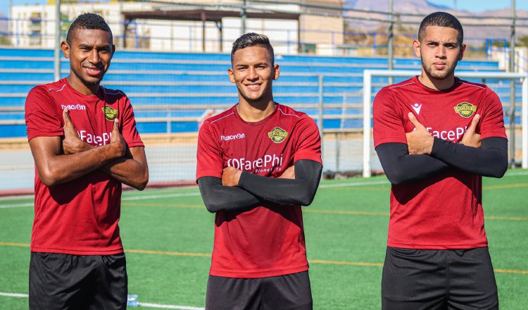 Los panameños Jossiel Núñez, Albert Frutos y el hondureño Josué Villafranca. Foto:@CFIntercity