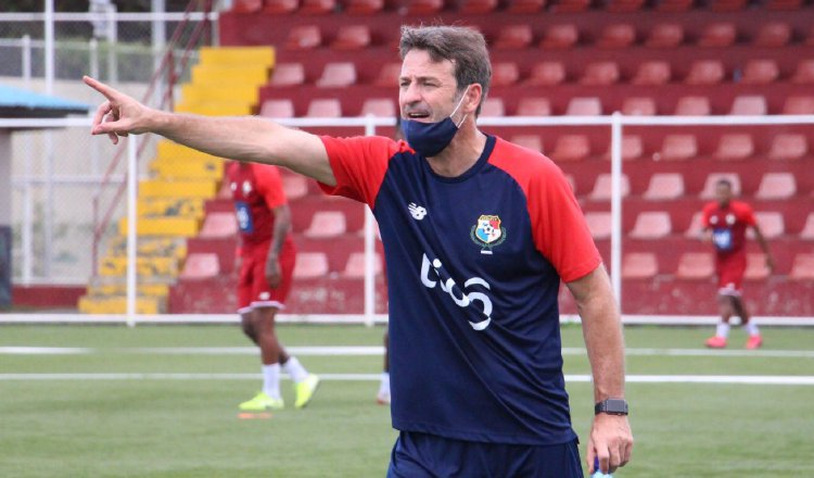 Thomas Christiansen,  técnico de Panamá. Foto:Fepafut