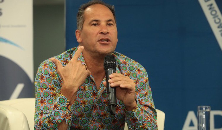 El expelotero venezolano Omar Vizquel. Foto:EFE 