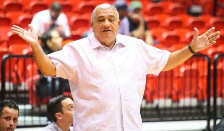 Flor Mélendez, designado nuevo entrenador de Panamá. Foto:EFE