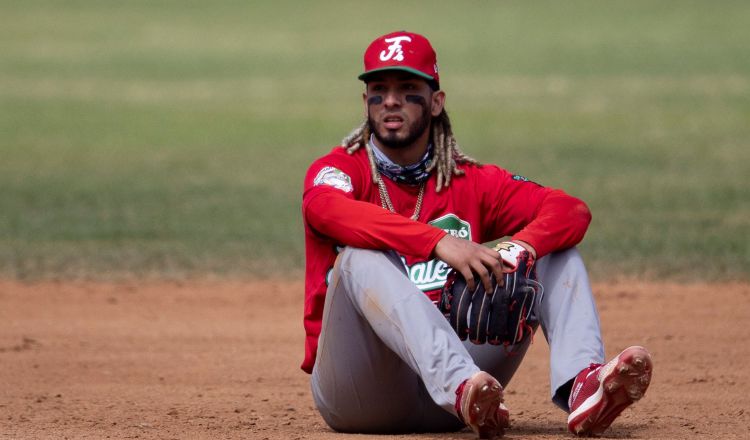 Jonathan Araúz reacciona por la derrota panameña ante Puerto Rico. Foto:EFE