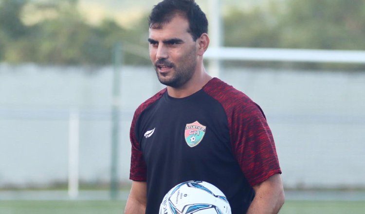 Patricio Sampó en los entrenamientos de Chiriquí. Foto:@Atle_Chiriquí