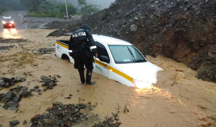 Los ríos en las Tierras Altas chiricanas se salieron de su cauce.