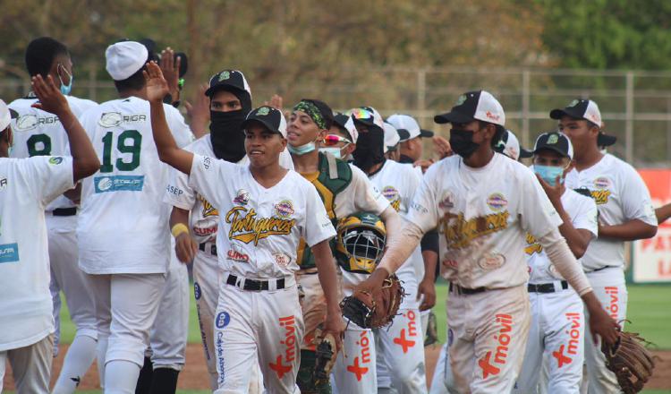 Bocas del Toro se mantiene en la pelea por la clasificación a la siguiente ronda y eliminó a Chiriquí. Foto:Febeis