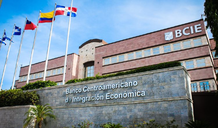 El presidente ejecutivo del BCIE explicó que la alianza estratégica con Taiwán ha permitido al banco