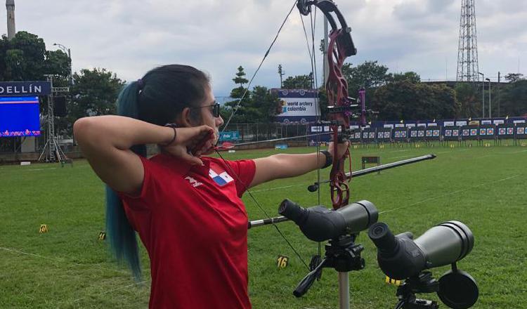 Astrid Barría, destacó en el tiro con arco. Foto:Cortesía