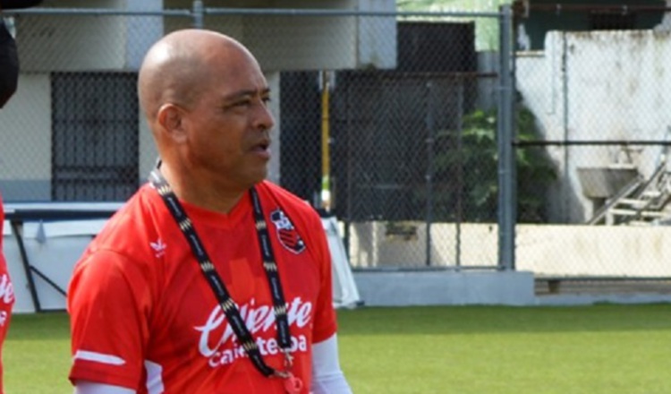 Jorge Santos, nuevo técnico del San Francisco. Foto:@sanfrafc_pa