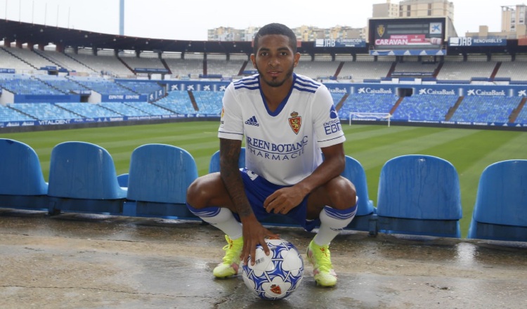 César Yanis.Fotos: @RealZaragoza