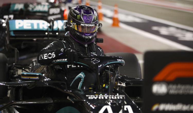 Lewis Hamilton, es líder del Campeonato de  Fórmula Uno. Foto:EFE