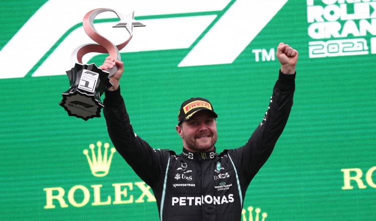 Valteri Bottas, ase lleva el Gran Premio de Turquía. Foto:EFE