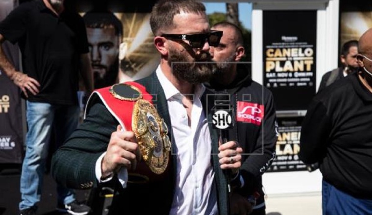 El estadounidense invicto, Caleb Plant. Foto: EFE