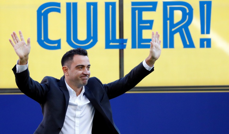 Xavi fue presentado como nuevo técnico del Barcelona. Foto:EFE 