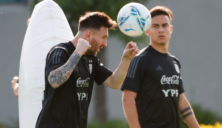 Messi y Dybala en los entrenamientos de Argentina :EFE