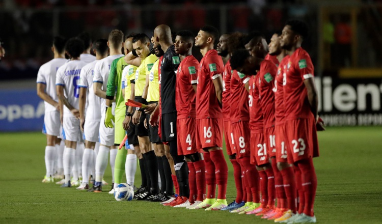 La selección de Panamá se impuso a El Salvador por 2-1 en el estadio Rommel Fernández. Foto:EFE