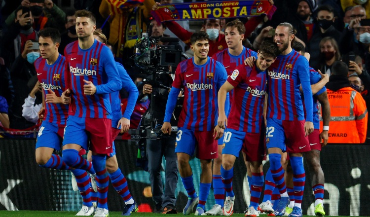 Barcelona espera vencer al equipo portugués para asegurar su boleto para la siguiente ronda. Foto