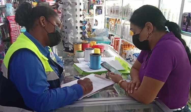 Las empresas están siendo visitadas por inspectores del Mitradel. Cortesía