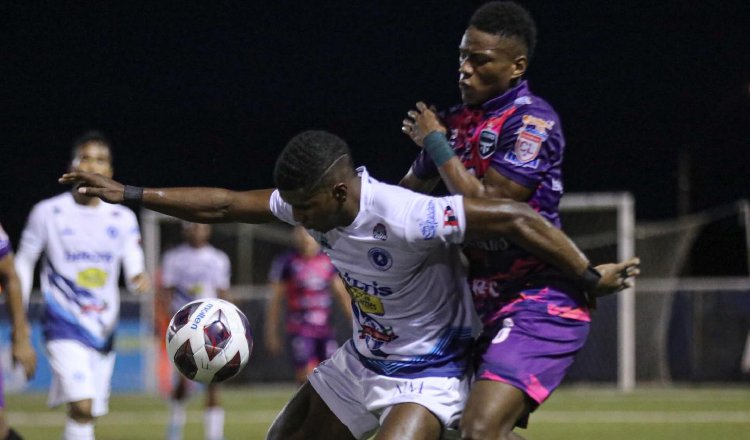 Tauro sacó tres puntos valiosos como visitante. Foto: @Veraguas_United