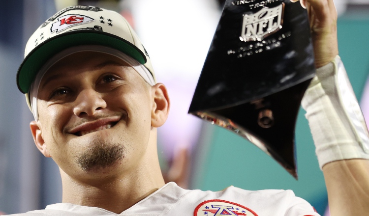 Patrick Mahomes, the new standard of American football