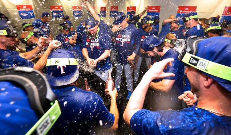 Rangers de Texas, festejan. Foto:@Rangers