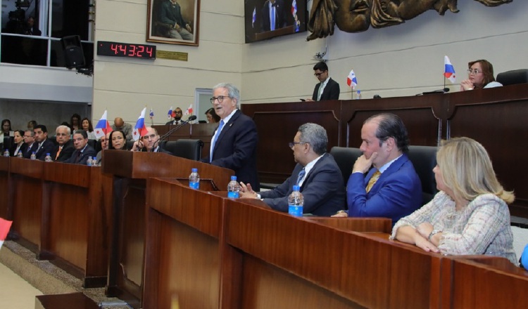El Pleno de la Asamblea Nacional solo instaló las sesiones extraordinarias, el 6 de noviembre, cuando el ministro de Salud, Fernando Boyd, presentó el proyecto de la CSS. Cortesía Asamblea
