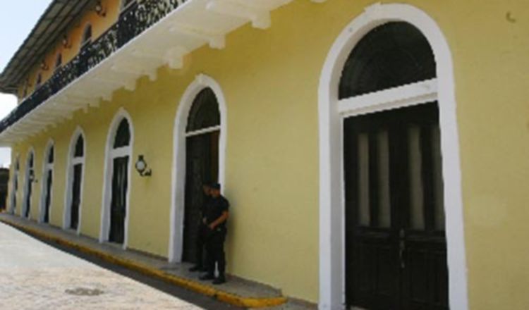 Al inmueble se le arregló el techo en el Gobierno de Martinelli. Archivo