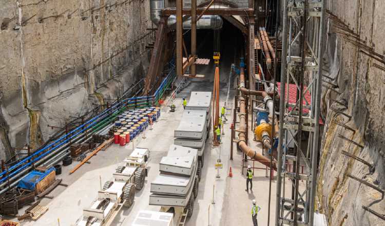 La construcción tuvo números positivos a inicios del año, con proyectos como el túnel de la Línea 3. Archivo