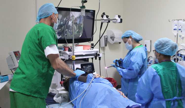 El programa de cirugías extraordinarias involucra el uso de 50 quirófanos de los hospitales que tiene la CSS a nivel nacional. Cortesía