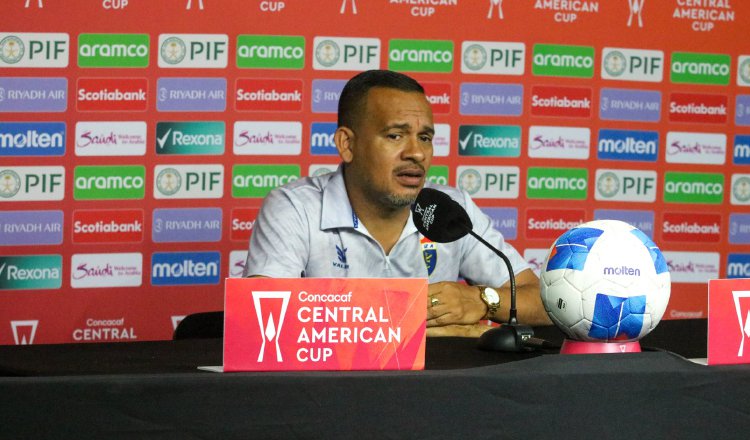 Mario Méndez, técnico de Plaza Amador. Foto:@cdplazaamad