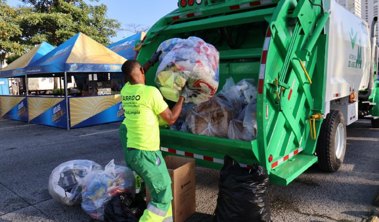 La atención en la actualidad la brinda la Autoridad de Aseo y en el este hay un mecanismo donde opera también una empresa.  Cortesía