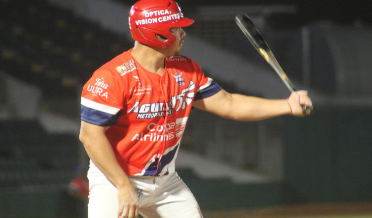 Carlos Xavier Quiroz, jugador de las Águilas Metropolitanas. Foto: Probeis