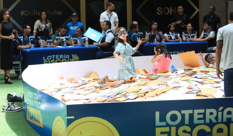 Foto de la última lotería fiscal, celebrada la semana pasada.  Cortesía