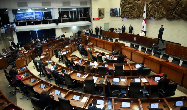 Continúan las negociaciones para conformar las comisiones. Continúan las negociaciones para conformar las comisiones. Cortesía