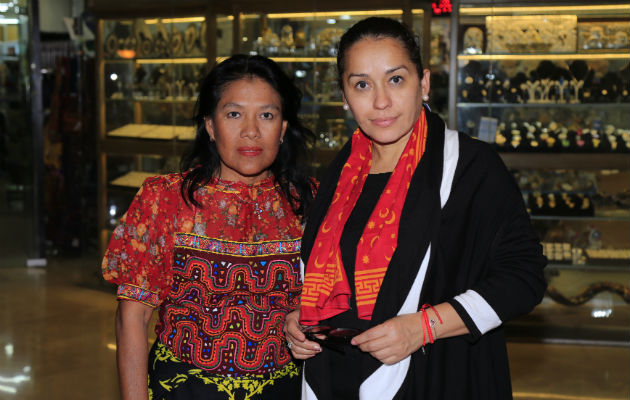 Lois Iglesias, una mujer talentosa, sencilla, trabajadora, afable que cree en la capacidad de la mujer para lograr las metas que se traza. /Foto: Cortesía.