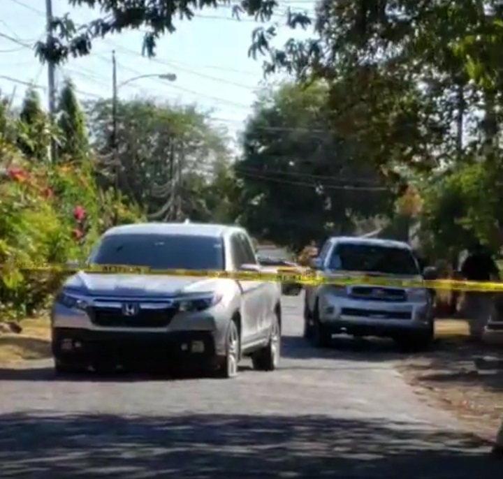 La droga la cual fue contabilizada por el Ministerio Público cuando se dio la revisión al vehículo arrojó 29 paquetes de cocaína que se mantenían ocultas dentro del auto sedán conducido por el anciano. Foto/Mayra Madrid