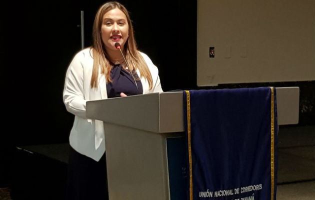 Dessiré Montero, presidenta de la Unión Nacional de Corredores de Aduanas de Panamá (Uncap). Foto/Cortesía