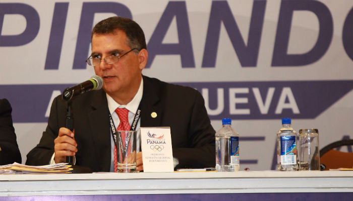 Camilo Amado presidente del Cop.