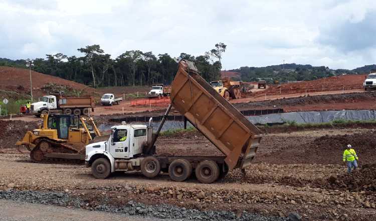 Hasta la fecha la obra de ocho carriles en Arraiján tiene  un avance del 11%. /Foto Víctor Arosemena