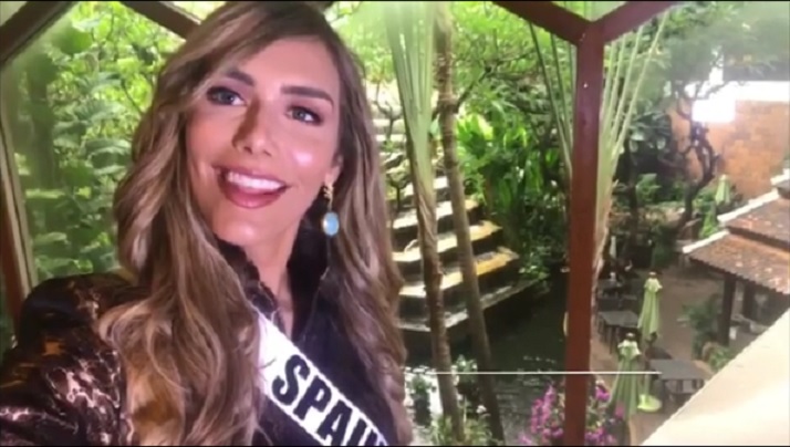 Ángela Ponce envió el mensaje por Instagram. 