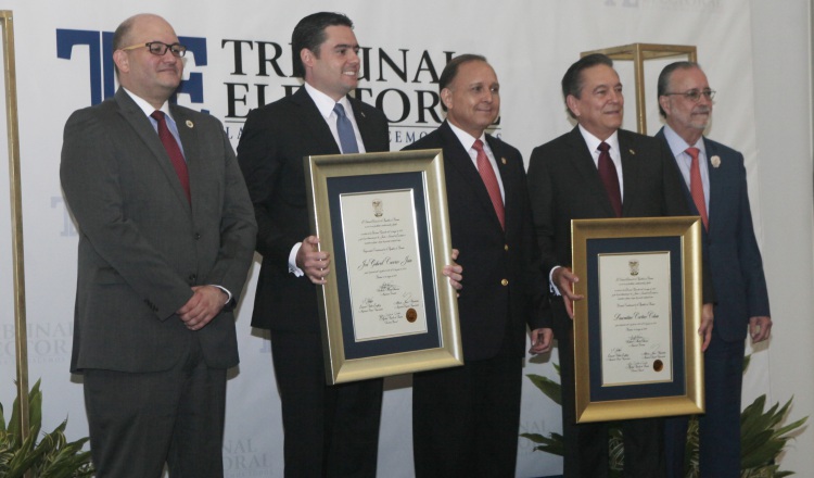 Este 21 de mayo, los magistrados del TE entregaron a Cortizo y a Carrizo sus credenciales como presidente y vicepresidente (2019-2024). Foto de Víctor Arosemena  