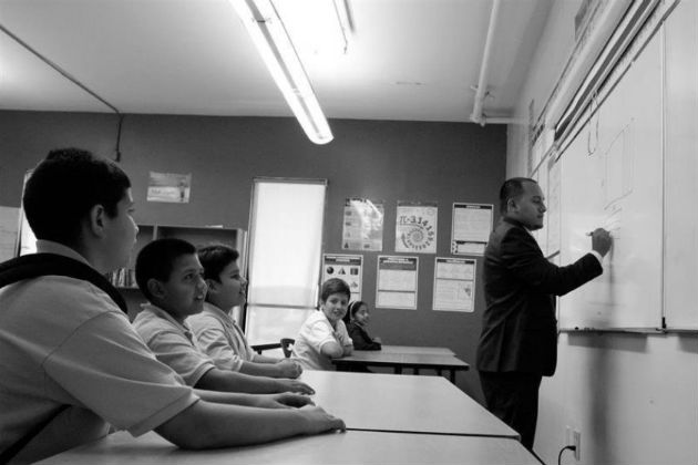 El aprendizaje por repetición puede ser un punto de partida para el aprendizaje significativo, El estudiante es el protagonista de su propio aprendizaje. Foto: EFE.