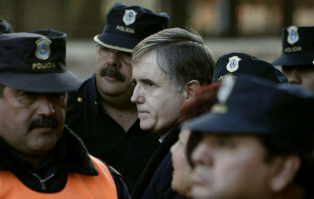 El padre Grassi dirigía la organización Felices los Niños, que cuidaba de menores en situaciones vulnerables en las afueras de Buenos Aires.