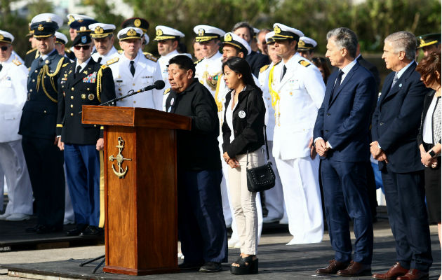  José Aramayo, padre de uno de los tripulantes del ARA San Juan, habla al cumplirse el primer aniversario de su desaparición . Foto: EFE