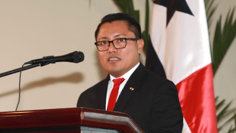 Arquesio Arias es el presidente de la Comisión de Población, Ambiente y Desarrollo de la Asamblea Nacional.
