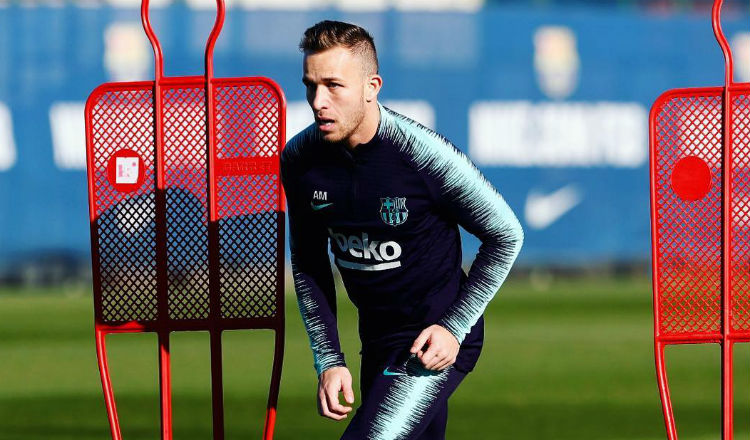 Arthur Melo durante un entrenamiento con el Barcelona Foto @arthurmelo