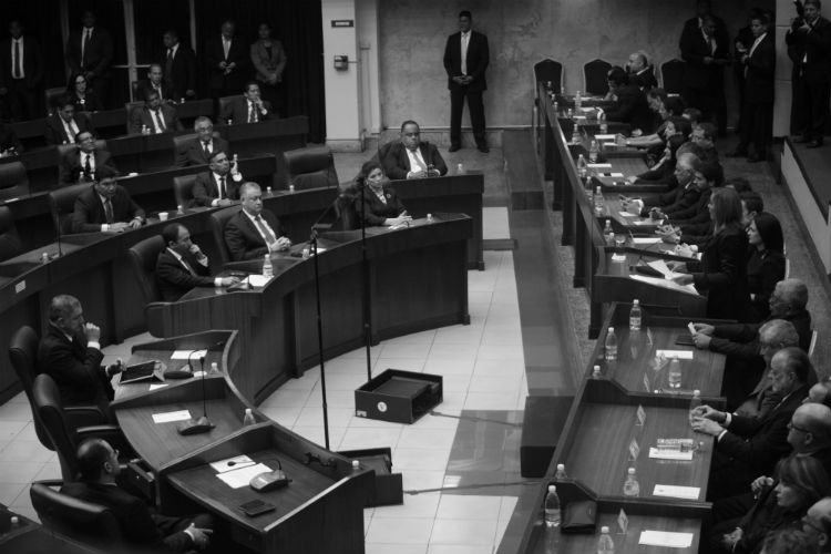 La negativa de la Asamblea Nacional de discutir y aprobar el proyecto de ley 591, que declara delito penal la evasión fiscal, creó alarma entre los sectores dominantes del país. Foto: Víctor Arosemena/EPASA.